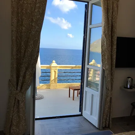 Hotel L'ariana Isole Eolie - Esperienze Leni