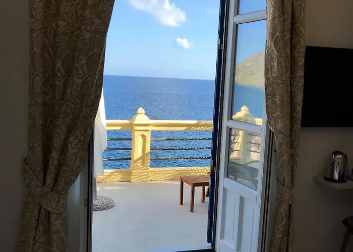 Hotel L'ariana Isole Eolie - Esperienze Leni