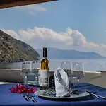 L'ariana Isole Eolie - Esperienze Hotel 4*