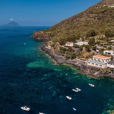 L'ariana Isole Eolie - Esperienze 4* Leni