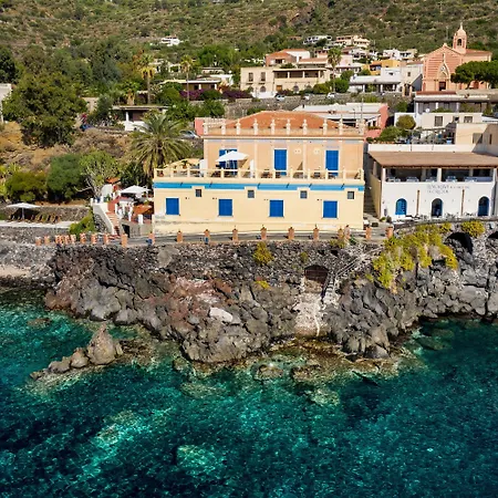 L'ariana Isole Eolie - Esperienze Leni