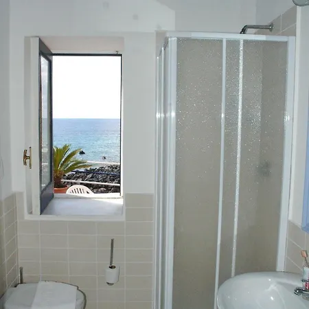 L'ariana Isole Eolie - Esperienze Hotel Leni