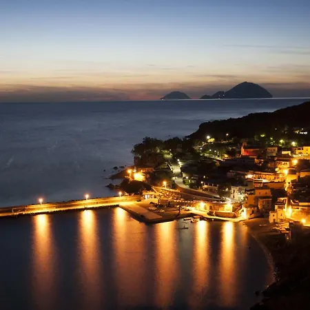 Hotel L'ariana Isole Eolie - Esperienze 4*