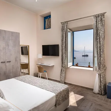 L'ariana Isole Eolie - Esperienze Hotel 4*